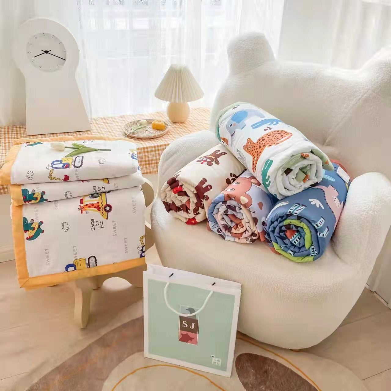 Children's Summer Cool Is The Baby's Nap The Air Conditioner Is The Kindergarten Blanket The Summer Thin Quilt